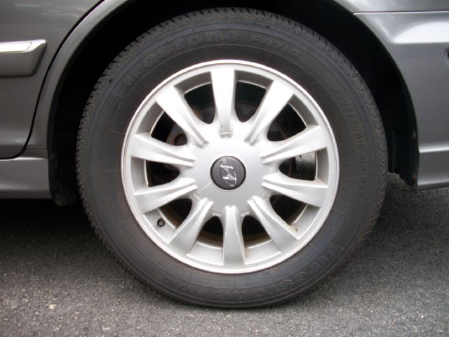 Hyundai Sonata 2004 photo 10