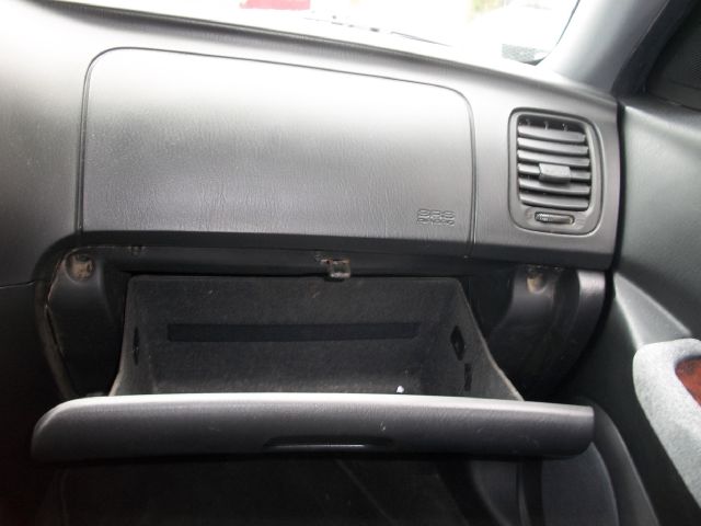 Hyundai Sonata 2004 photo 18