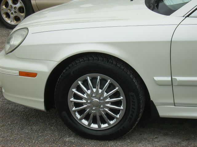 Hyundai Sonata 2004 photo 4