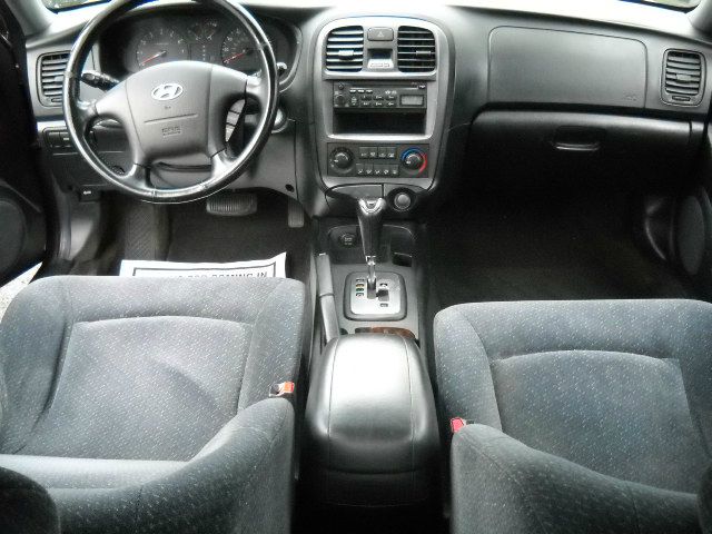Hyundai Sonata 2004 photo 1