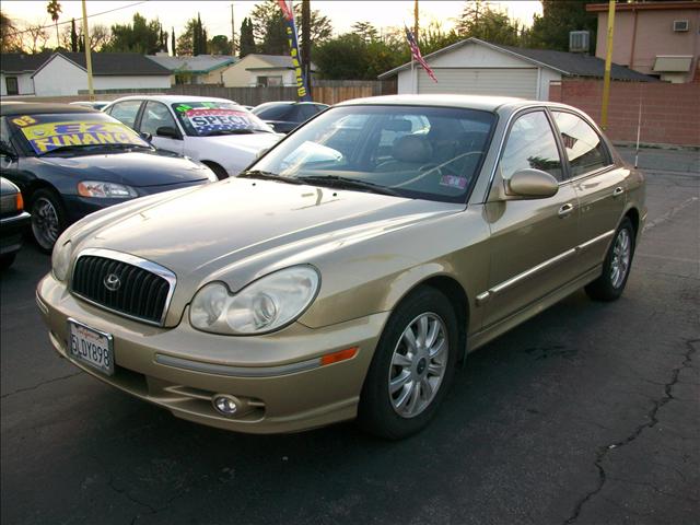 Hyundai Sonata H2 Lifted Adveture Pkg. Moonro Sedan