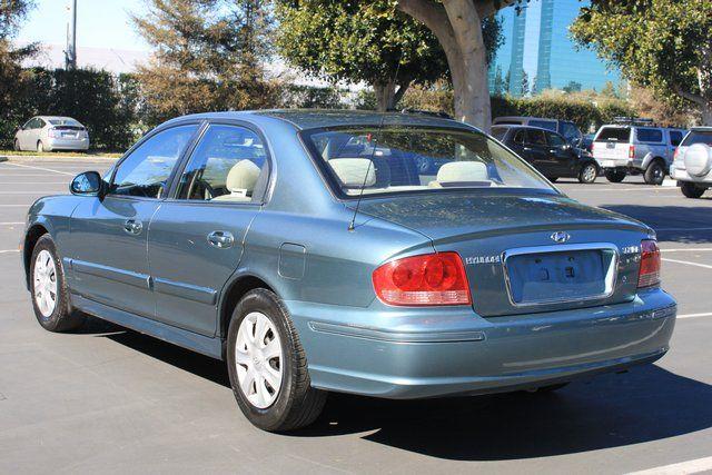 Hyundai Sonata 2004 photo 1