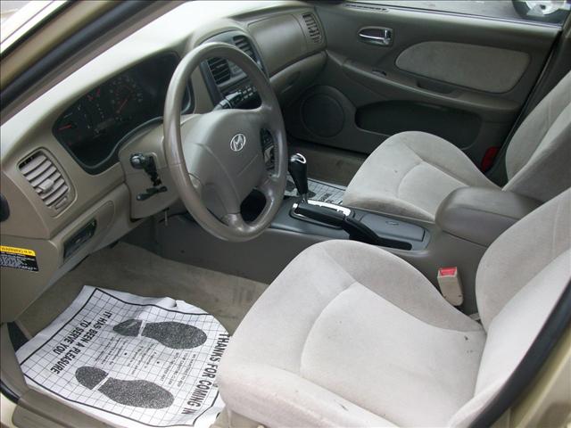 Hyundai Sonata 2004 photo 5