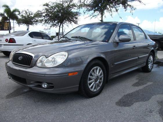 Hyundai Sonata 2004 photo 4