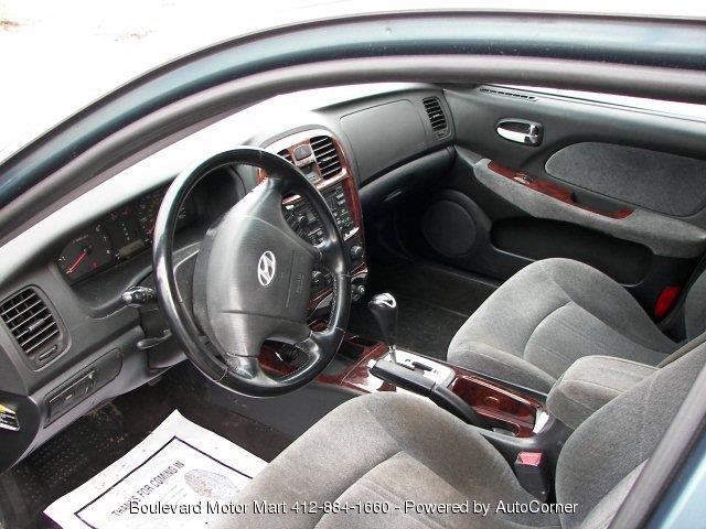 Hyundai Sonata 2005 photo 4