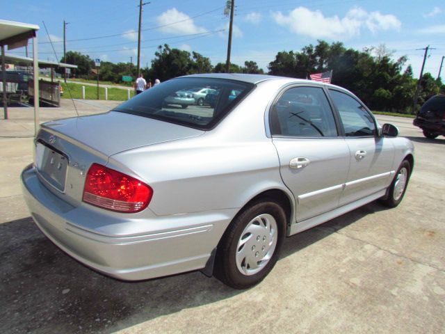 Hyundai Sonata 2005 photo 3
