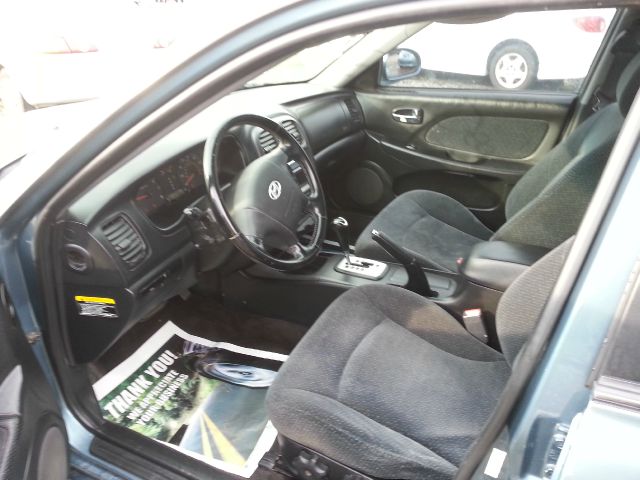 Hyundai Sonata 2005 photo 2