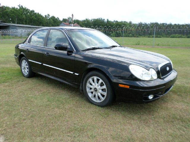Hyundai Sonata 2005 photo 1