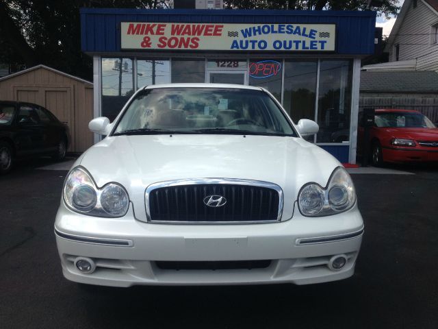 Hyundai Sonata 2005 photo 1