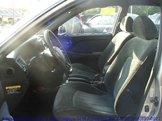 Hyundai Sonata 2005 photo 4