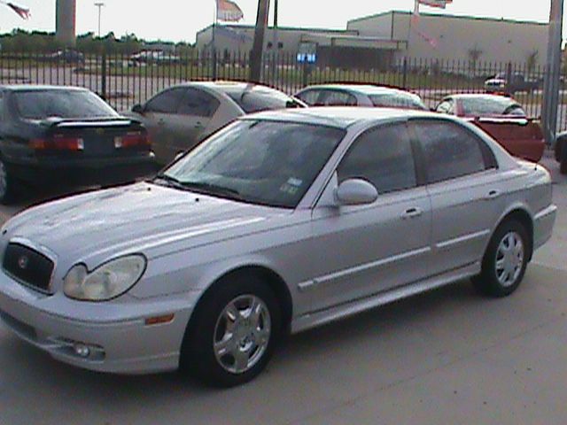 Hyundai Sonata 2005 photo 2