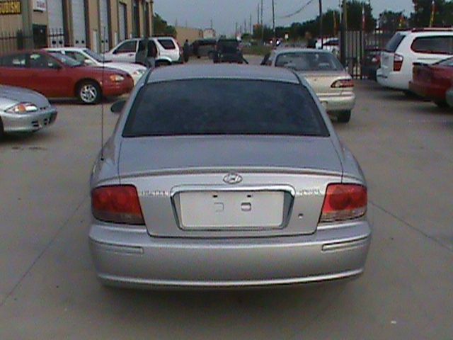 Hyundai Sonata 2005 photo 3