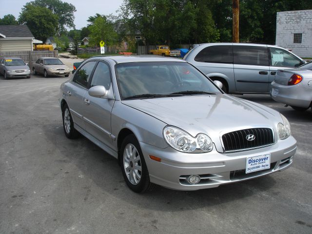 Hyundai Sonata Elk Conversion Van Sedan