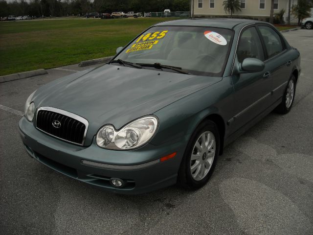 Hyundai Sonata 2005 photo 2