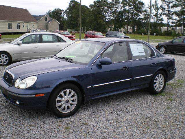 Hyundai Sonata 2005 photo 1