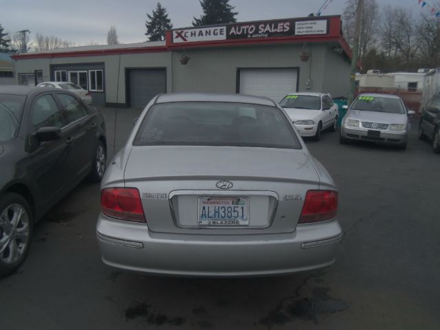 Hyundai Sonata 2005 photo 1