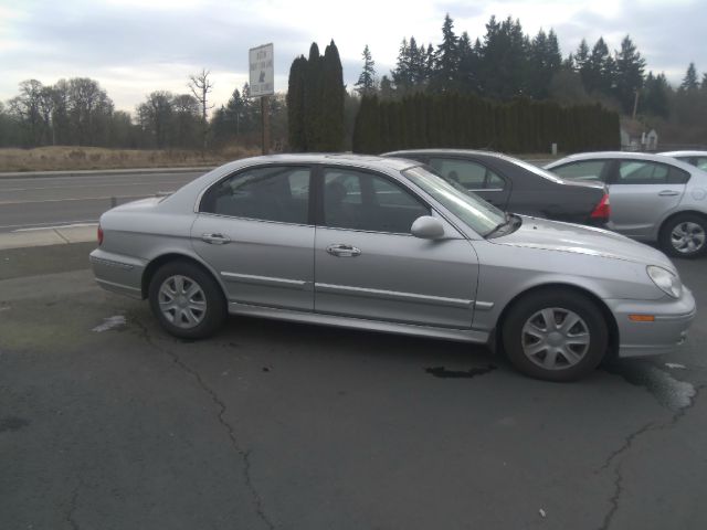 Hyundai Sonata 2005 photo 2