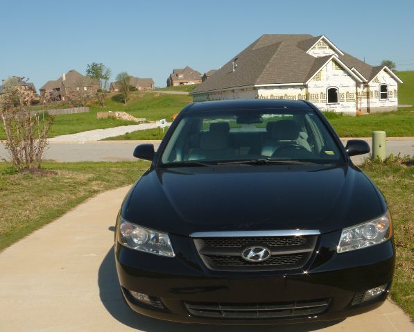 Hyundai Sonata 2006 photo 2