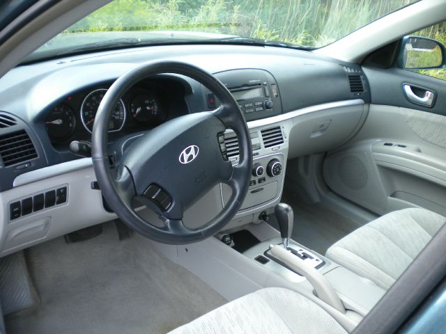Hyundai Sonata 2006 photo 1