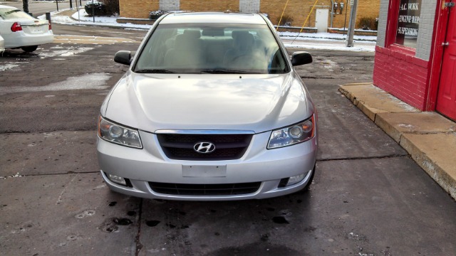 Hyundai Sonata 2006 photo 2