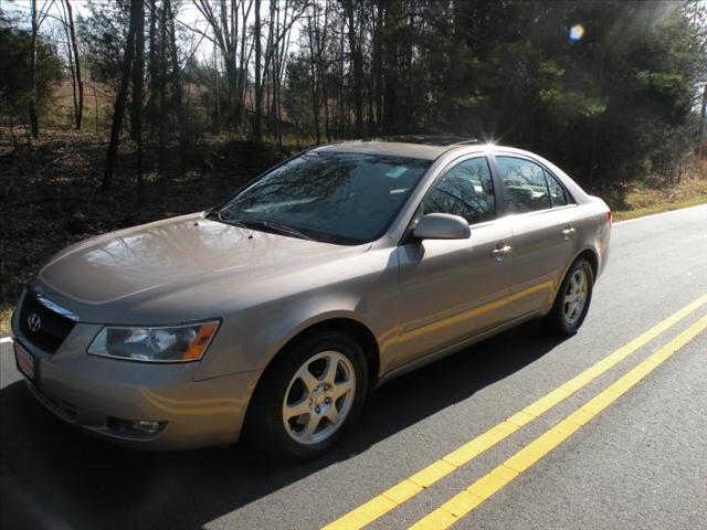 Hyundai Sonata 2006 photo 1
