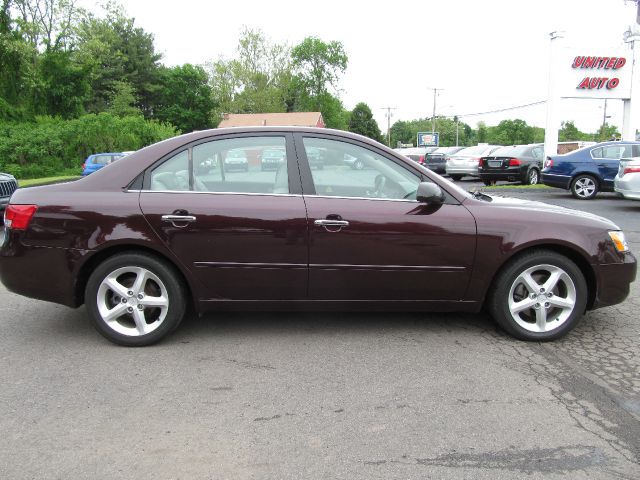 Hyundai Sonata 2006 photo 3