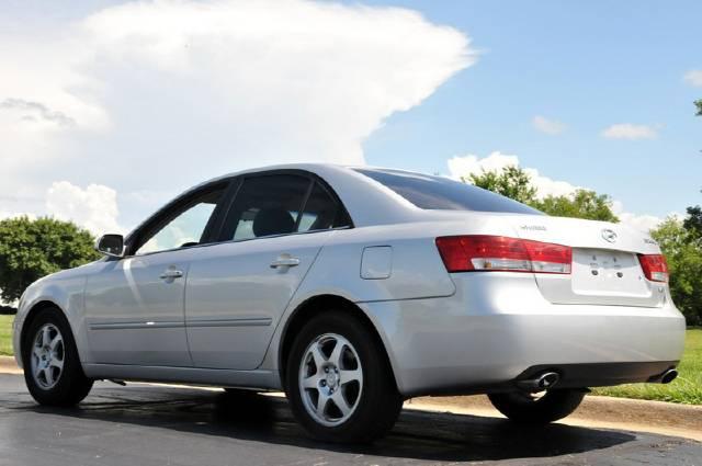 Hyundai Sonata 2006 photo 4