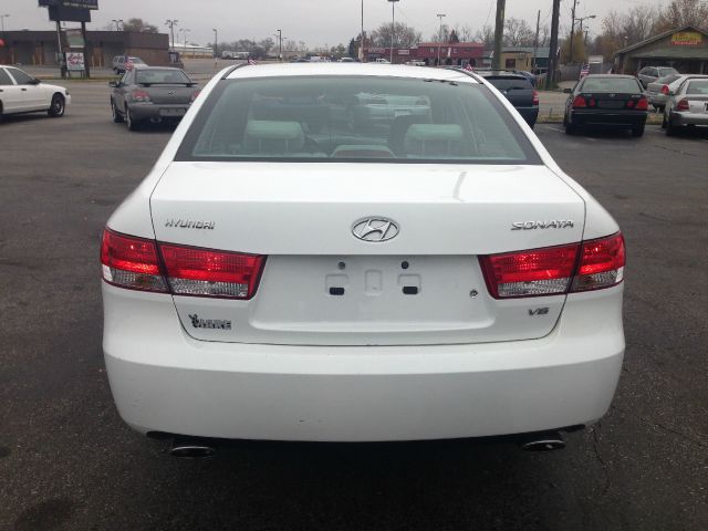 Hyundai Sonata Elk Conversion Van Sedan