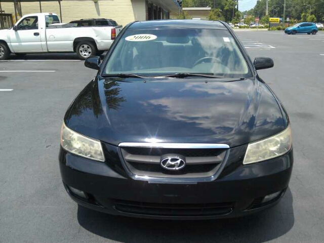 Hyundai Sonata 2006 photo 2
