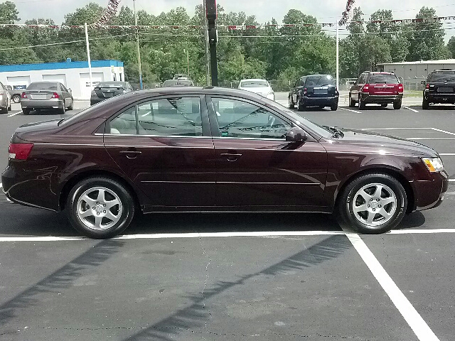 Hyundai Sonata 2006 photo 2