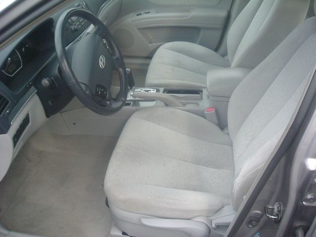 Hyundai Sonata 2006 photo 0