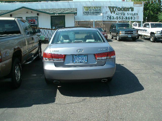 Hyundai Sonata 2007 photo 2