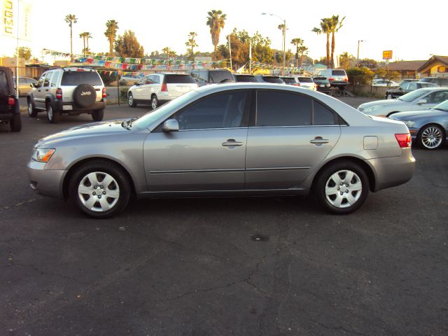 Hyundai Sonata 2007 photo 2