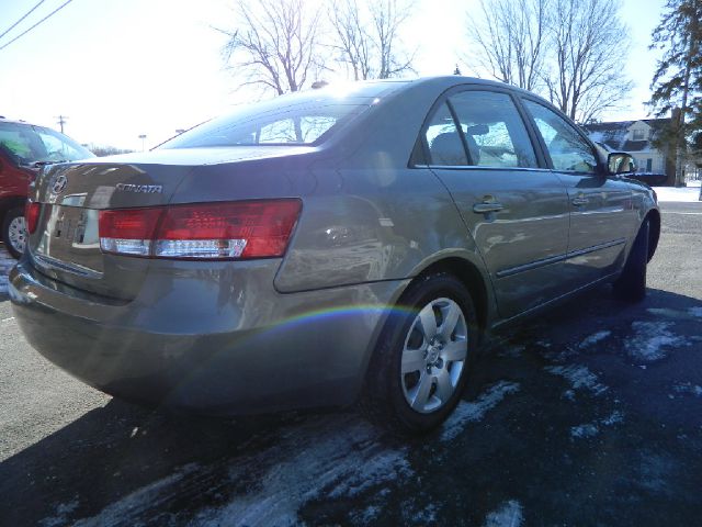Hyundai Sonata 2007 photo 1