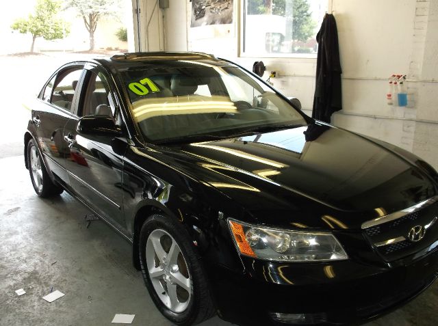 Hyundai Sonata 2007 photo 1
