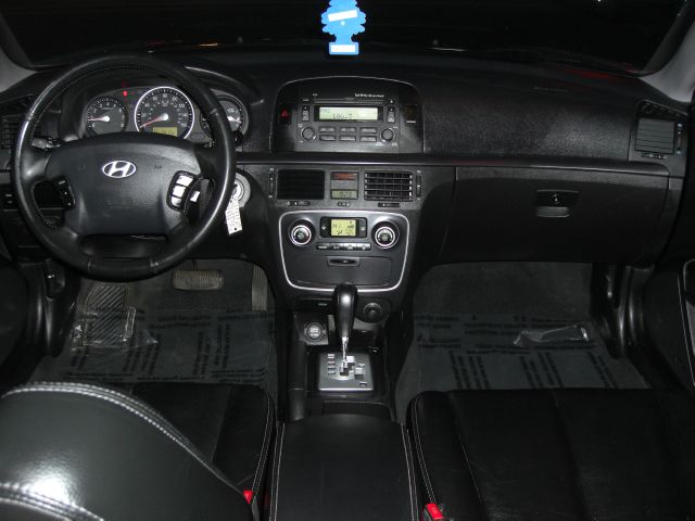Hyundai Sonata 2007 photo 1