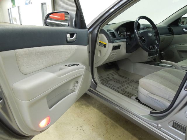 Hyundai Sonata 2007 photo 2