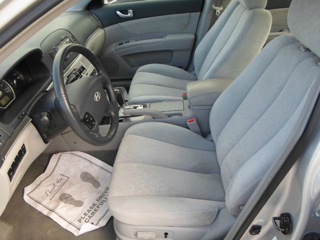 Hyundai Sonata 2007 photo 2