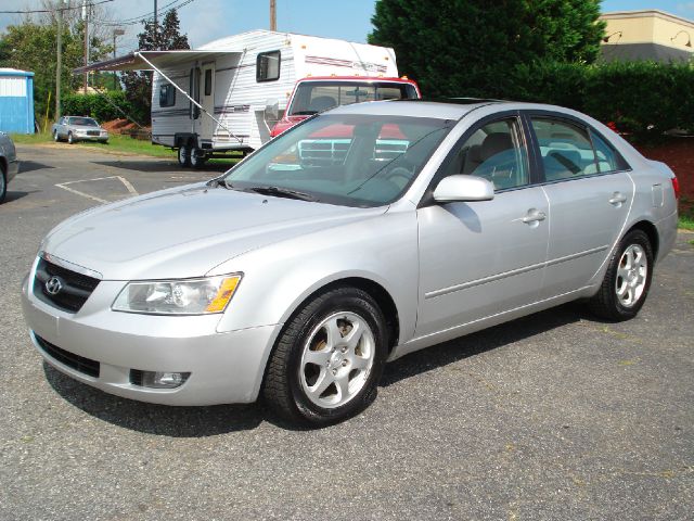 Hyundai Sonata ES V6 Manual Sedan