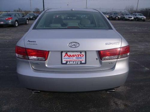 Hyundai Sonata 2008 photo 3