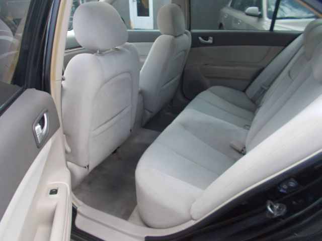 Hyundai Sonata FWD 4dr Sport Sedan