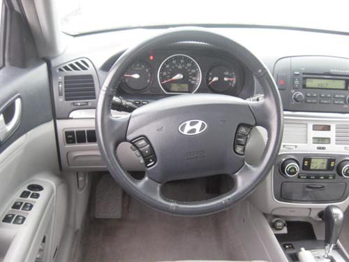 Hyundai Sonata 2008 photo 2