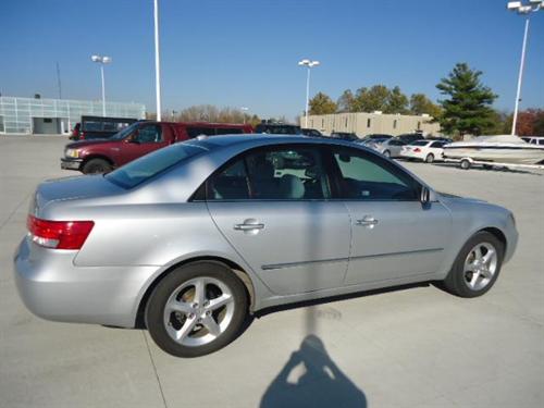 Hyundai Sonata 2008 photo 2