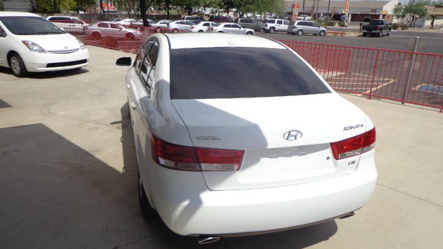 Hyundai Sonata PK Sedan