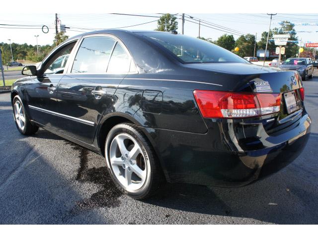 Hyundai Sonata 2008 photo 3