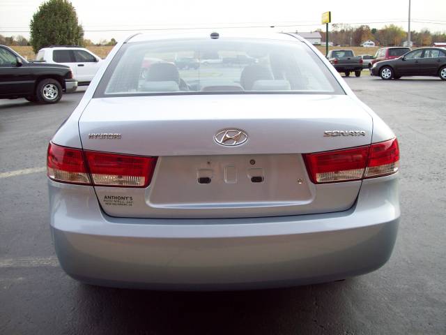 Hyundai Sonata 2008 photo 2