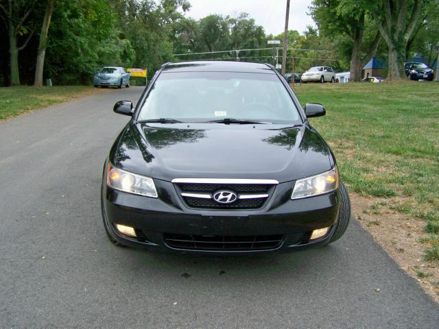 Hyundai Sonata 2008 photo 1