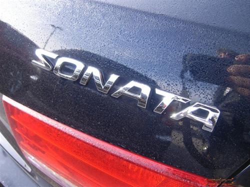 Hyundai Sonata 2008 photo 2