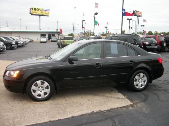 Hyundai Sonata 2008 photo 1