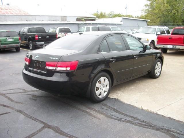 Hyundai Sonata 2008 photo 4